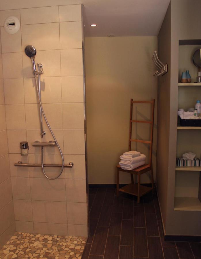 Mer Chambre D'Hotes Les Rives De La Tronne מראה חיצוני תמונה