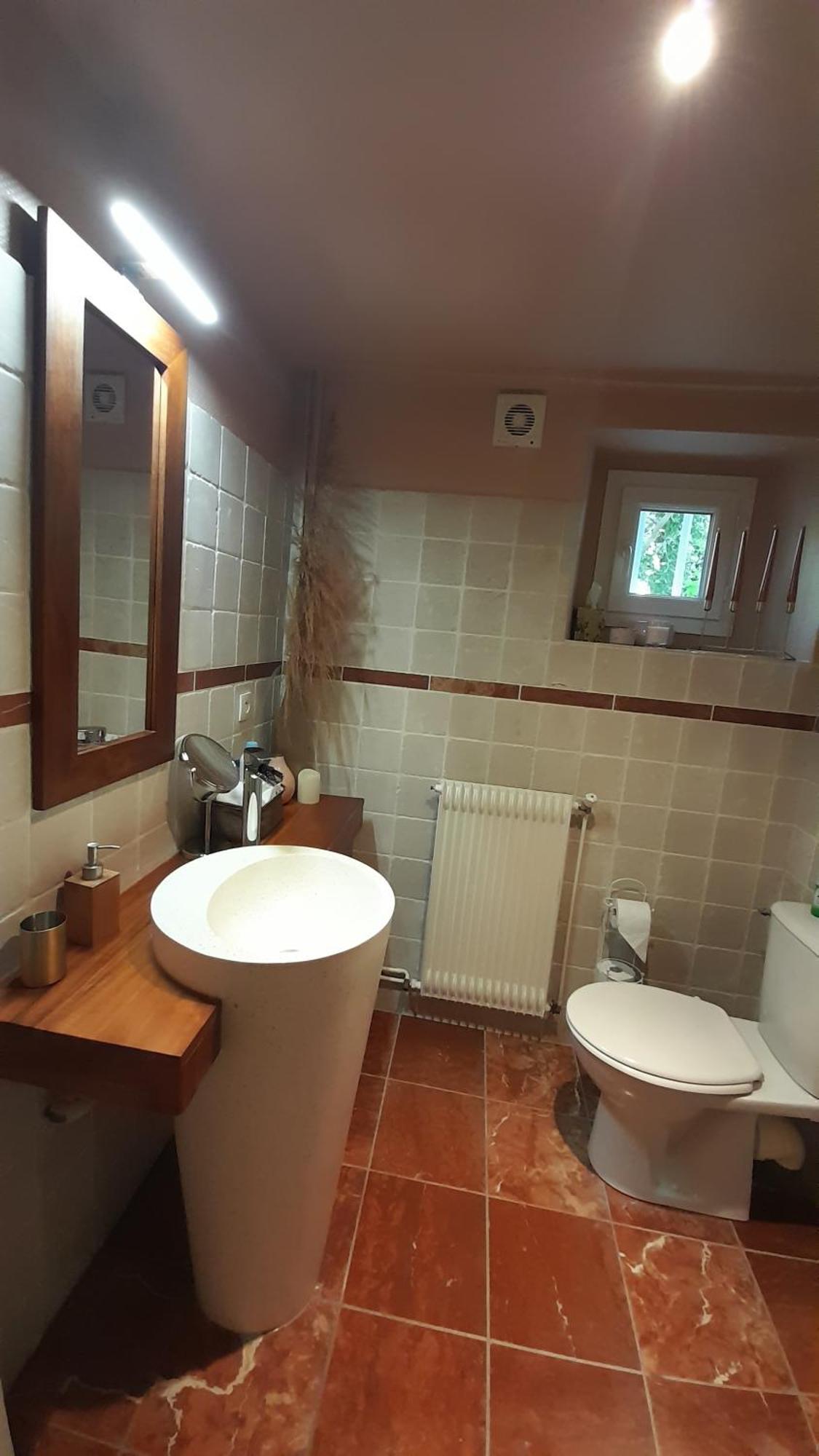 Mer Chambre D'Hotes Les Rives De La Tronne מראה חיצוני תמונה